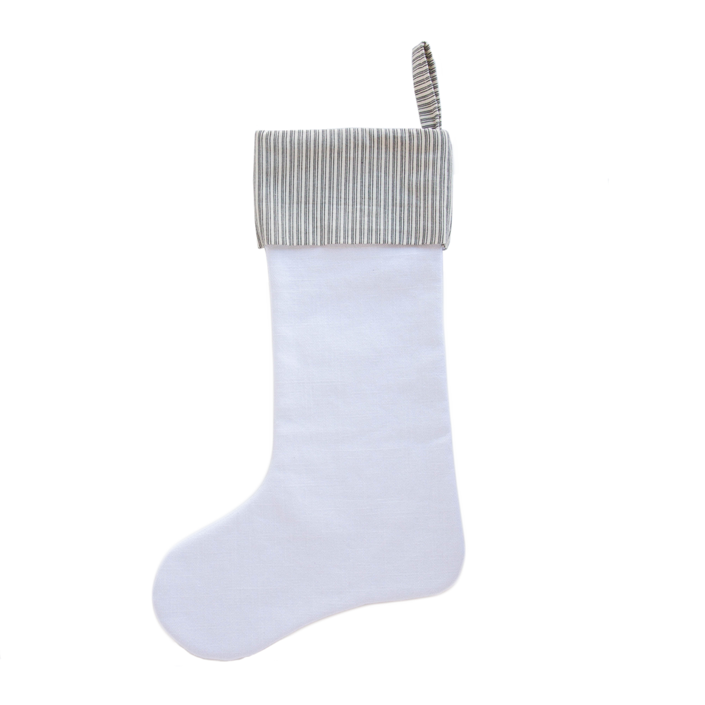 Snowy_White_Stocking_1.png