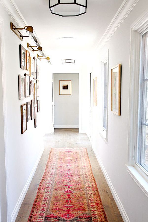 Should a Runner Rug Cover the Whole Hallway?