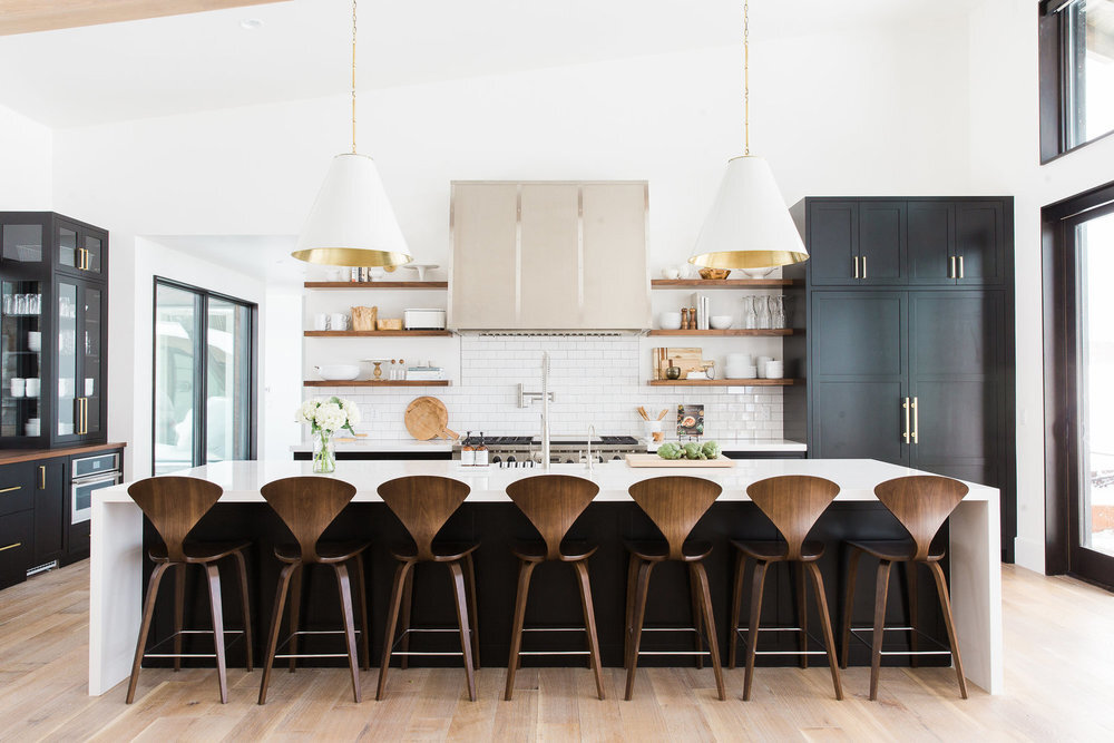 Black,+white+and+wood+kitchen+with+brass+hardware+__+Studio+McGee+1.39.34+PM.jpg