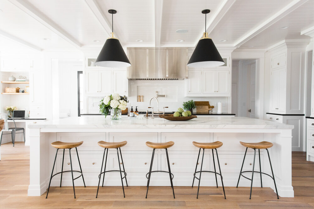 Black,+white,+and+natural+wood+kitchen+tour+by+Studio+McGee+#windsongproject.jpg