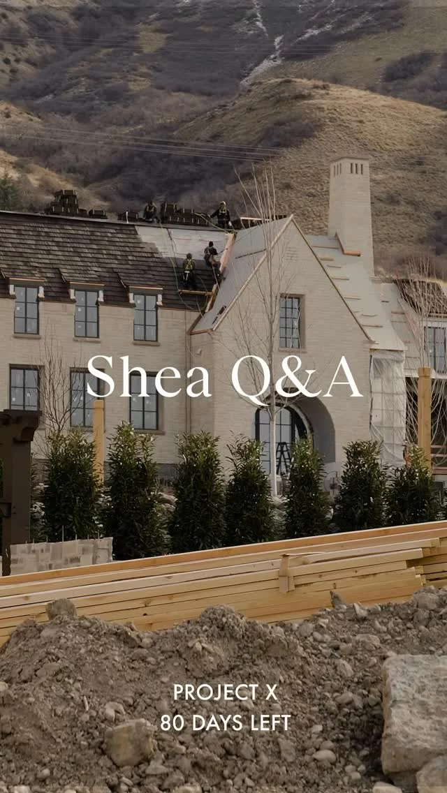 Watching all the layers come together has been so exciting, and we can’t wait to share more as the home continues to take shape. Builder: @mcewancustomhomes Architecture: @broadbent_as